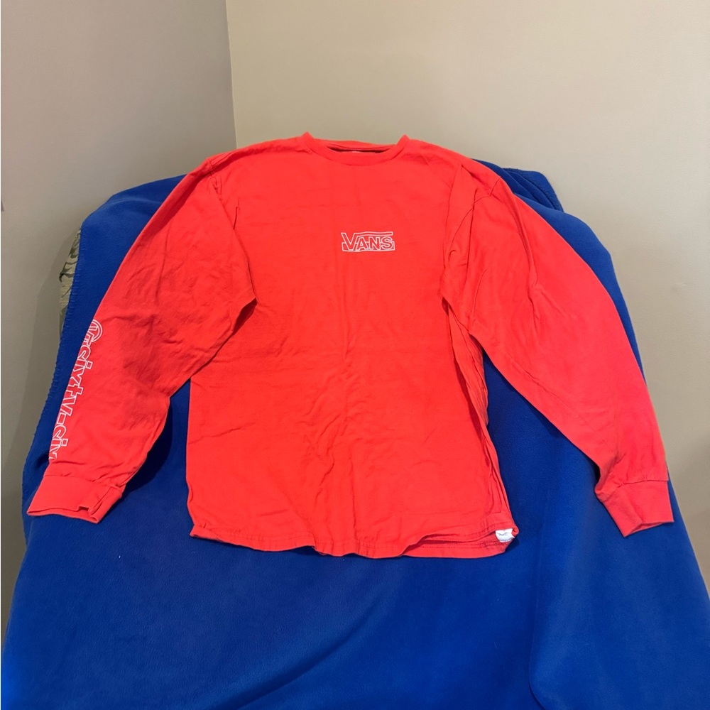 Vans Off the Wall Men’s Long Sleeve T-Shirt. Size Medium